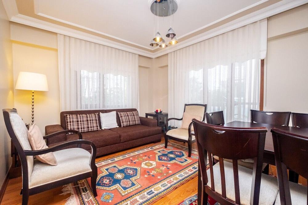 Peaceful Flat in the Heart of Atasehir - Featured Image