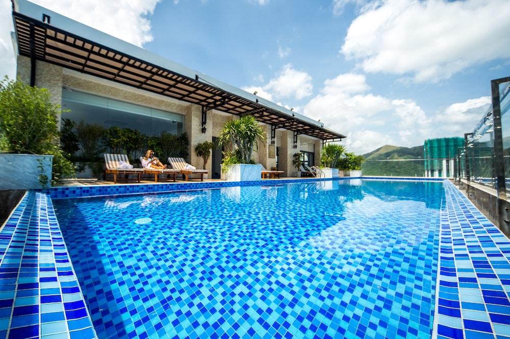 Putin Nha Trang Hotel - Outdoor Pool