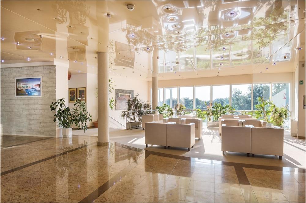 Hotel Punta - Lobby