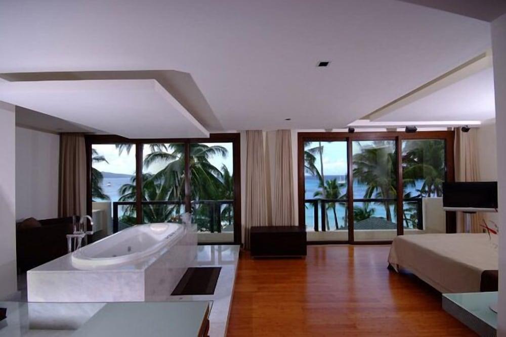Boracay Beach Houses - Featured Image