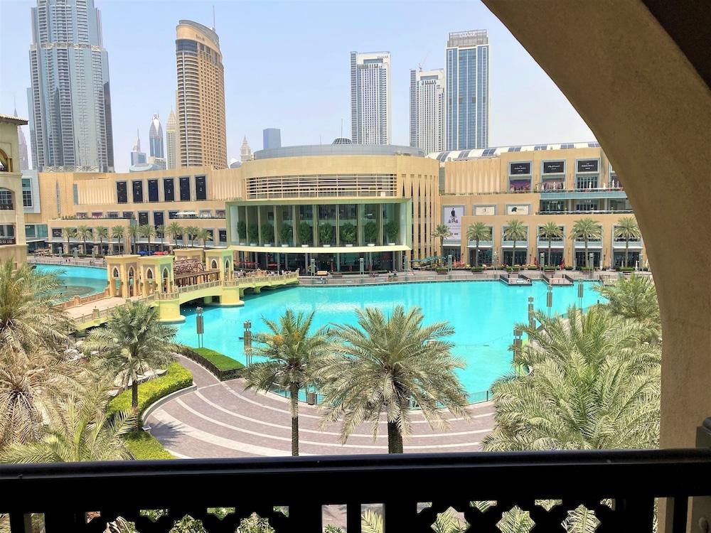 Incredible Stay Dubai Downtown - Souk Al Bahr - Featured Image