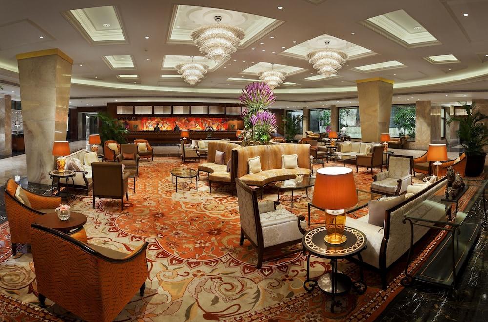 The Taj Mahal Palace Mumbai - Lobby Lounge