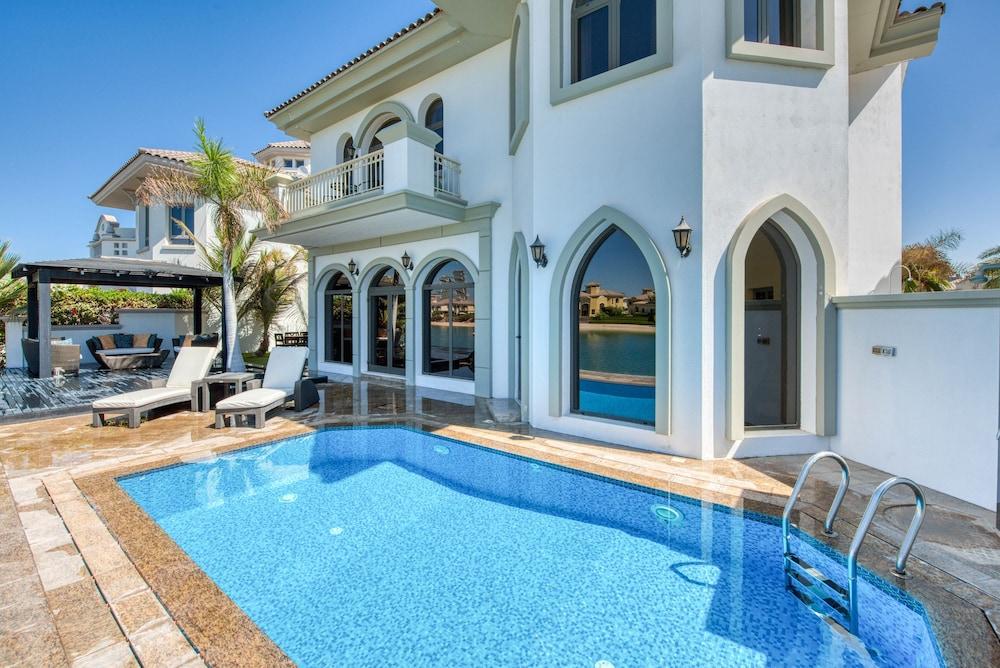 Maison Privee - Glamourous Beachfront Villa on The Palm w/ Pool - Pool