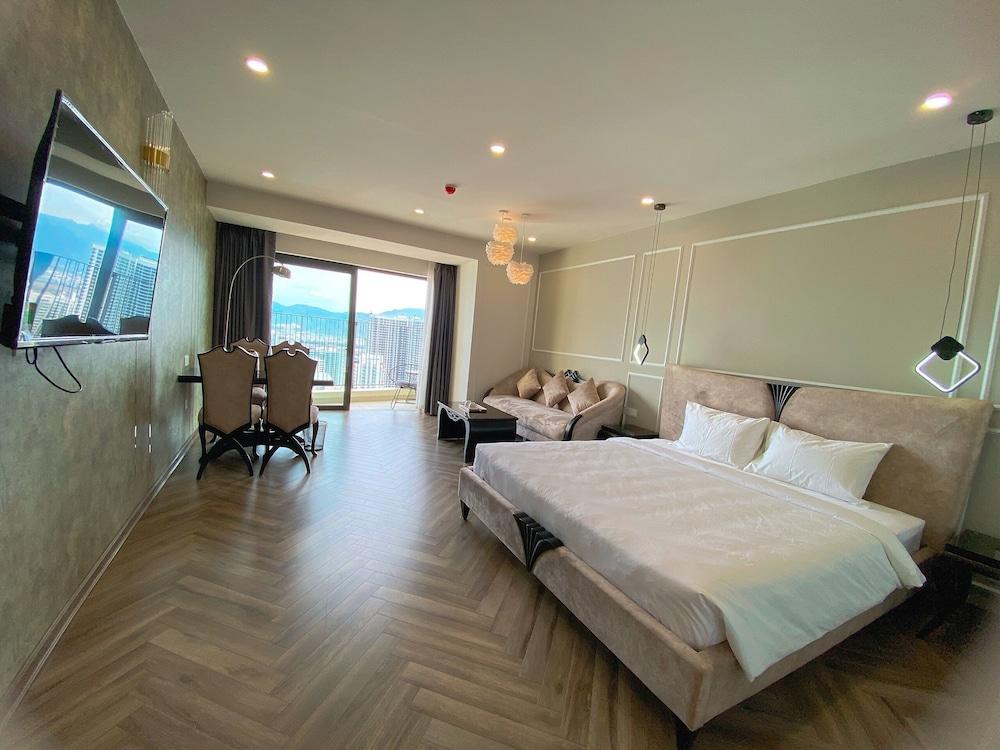Gold Coast Luxury Apartment Nha Trang - Exterior