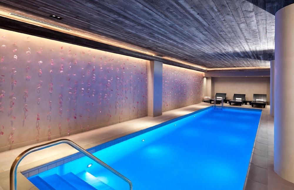Nobu Hotel Chicago - Indoor Pool