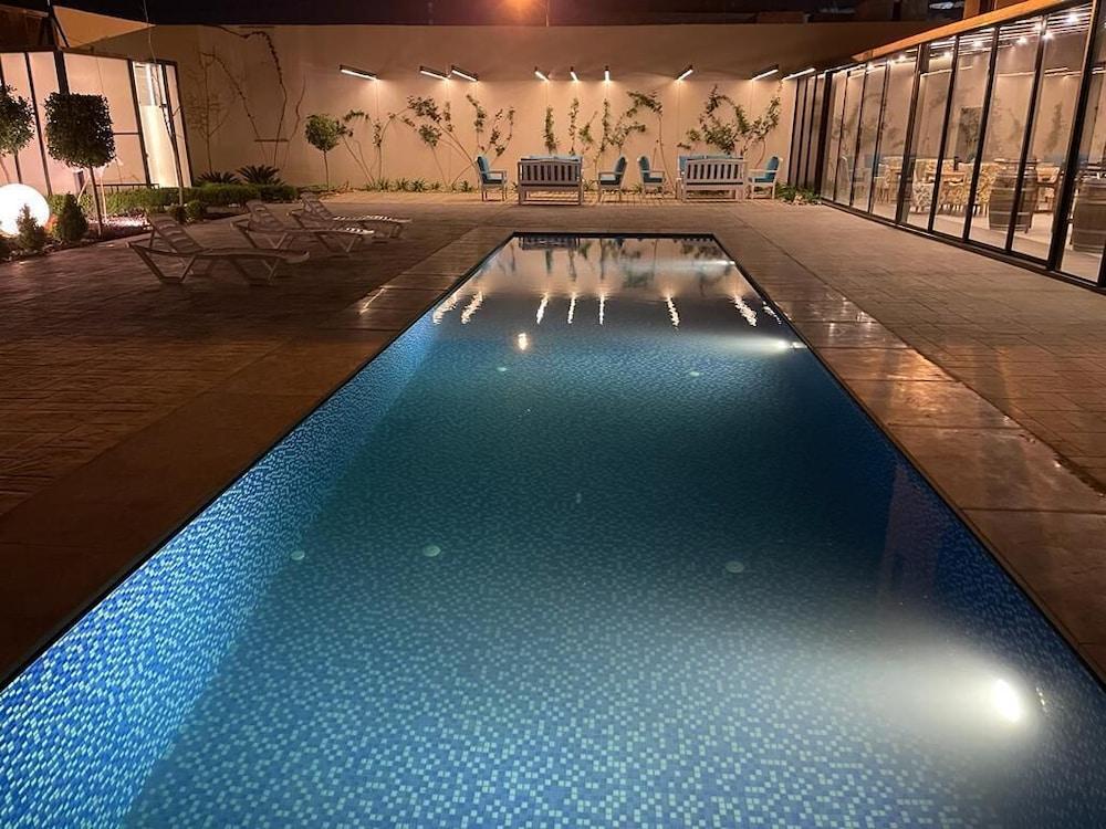 Aitch Boutique Hotel - an LIH Hotel - Pool
