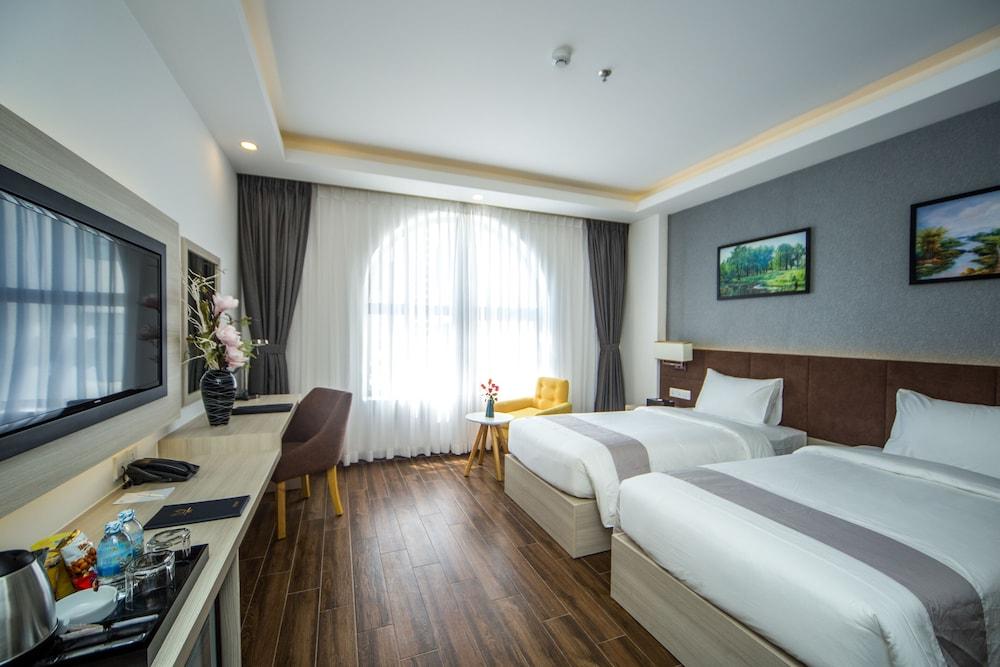 Putin Nha Trang Hotel - Featured Image