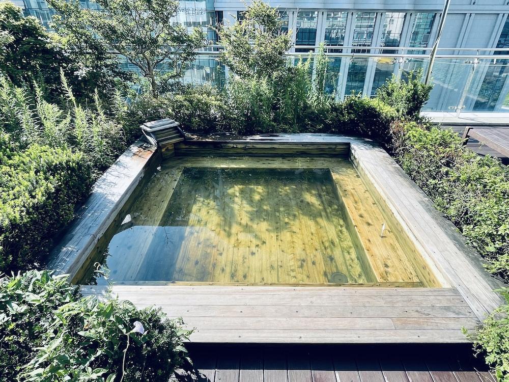 Suncloud Hotel - Outdoor Pool