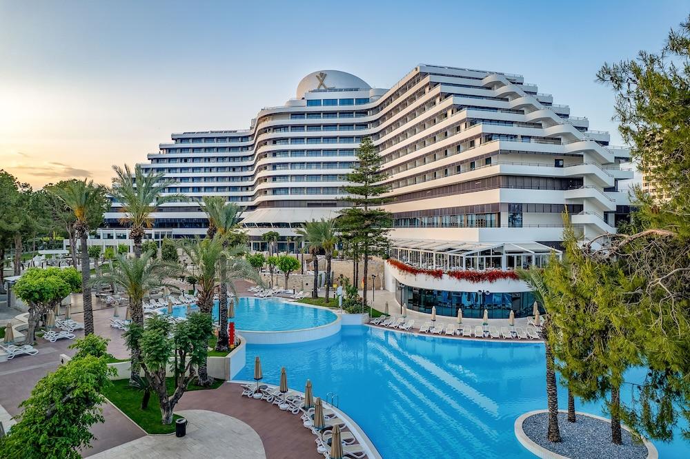 Rixos Downtown Antalya All Inclusive - The Land of Legends Access - Waterslide