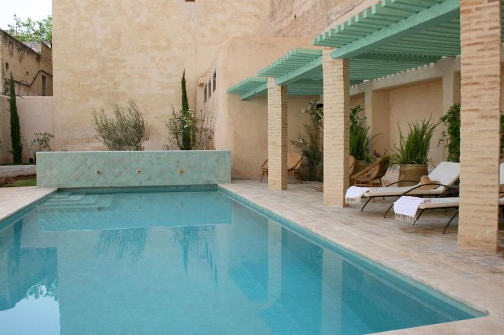 Riad Laaroussa - Outdoor Pool