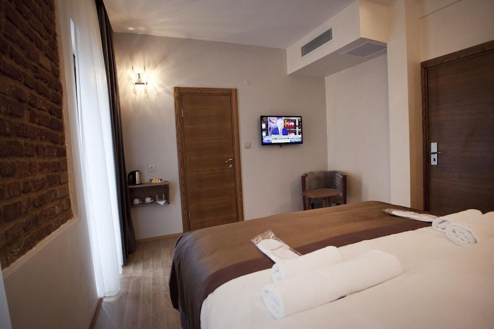 Pera Line Hotel - Room