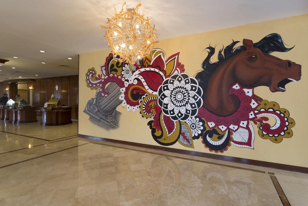 فندق ومركز مؤتمرات لاندمارك عمان - Reception Hall