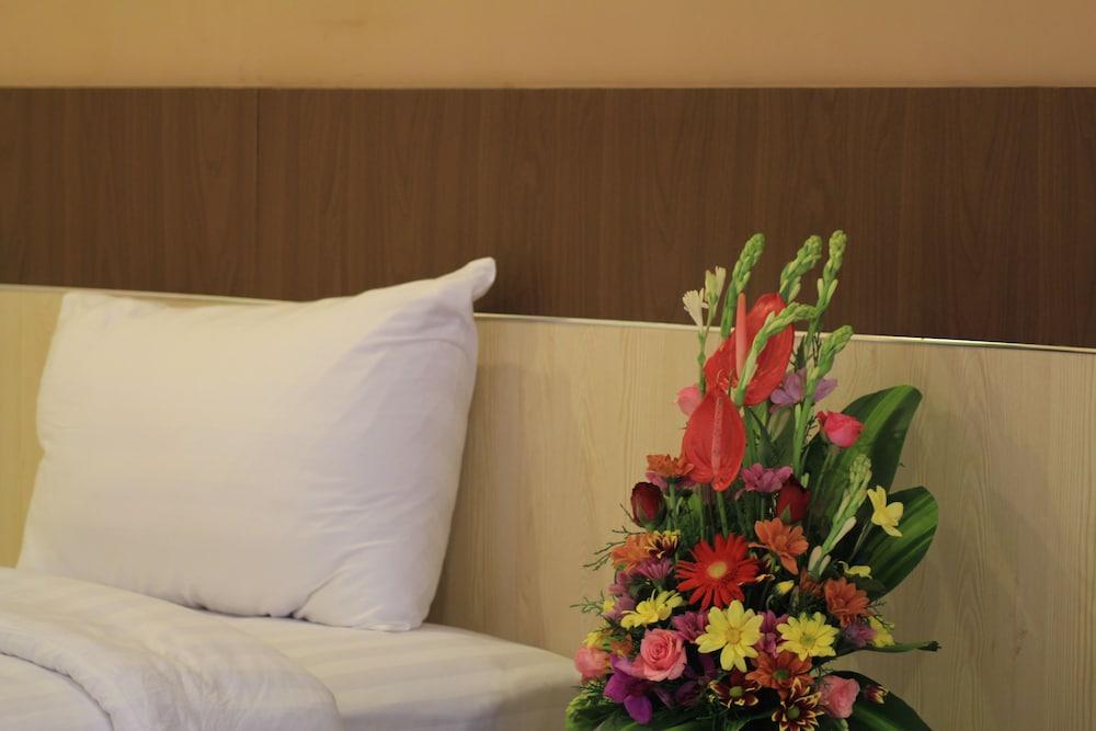 Gowin Hotel Kuta - Room