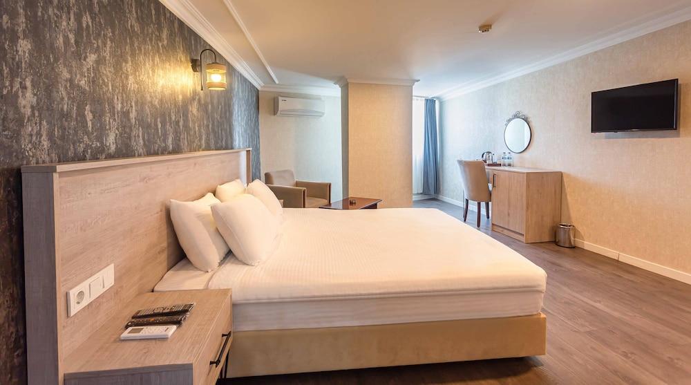 Marina Park Hotel - Room