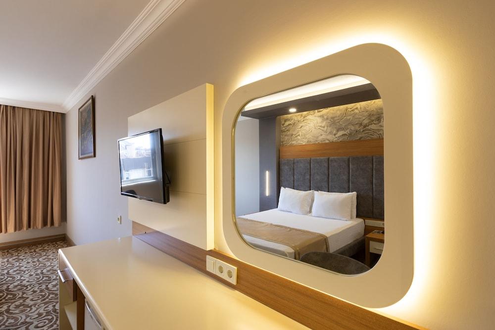 Gurtas Hotel - Room