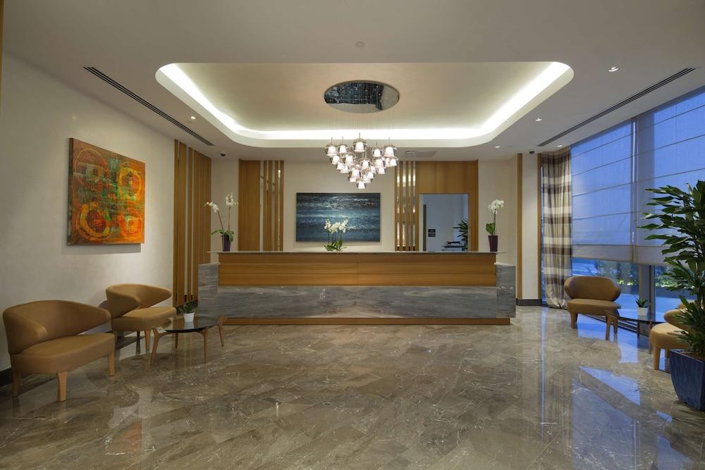 DoubleTree by Hilton Hotel Istanbul - Tuzla - Reception