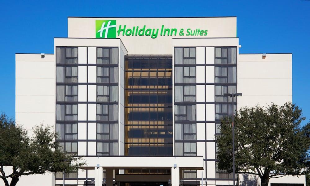 Holiday Inn Hotel & Suites Beaumont Plaza (I-10 & Walden), an IHG Hotel - Featured Image