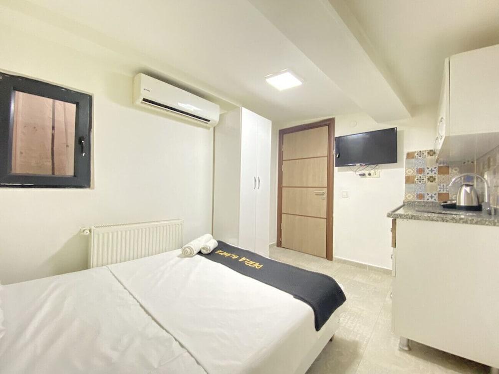 Comfortable and Central Studio Flat in Beyoglu - Room