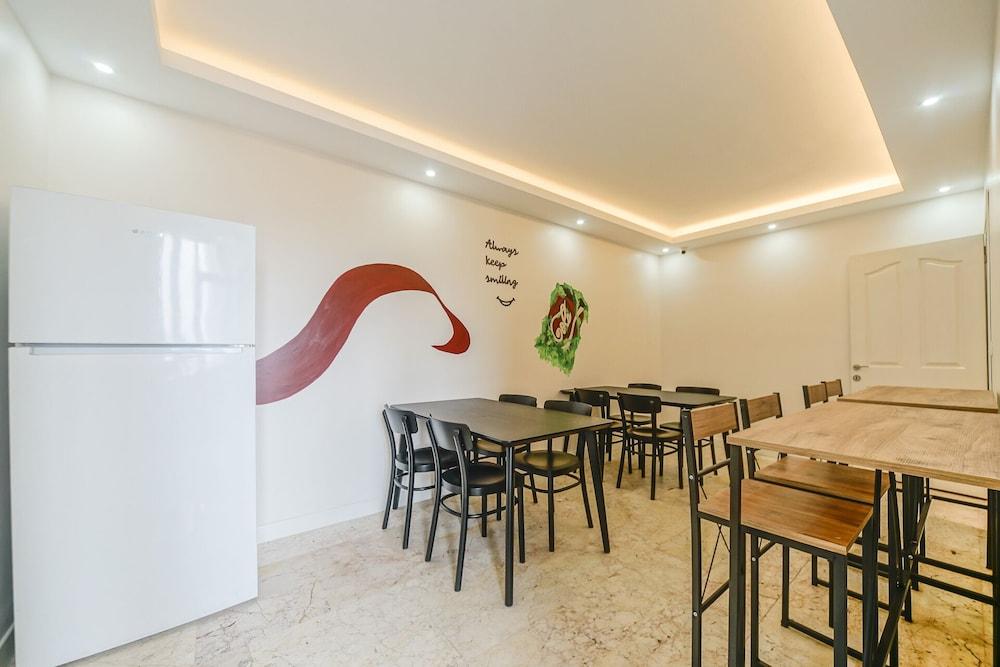 Manu Startup House - Shared Kitchen Facilities
