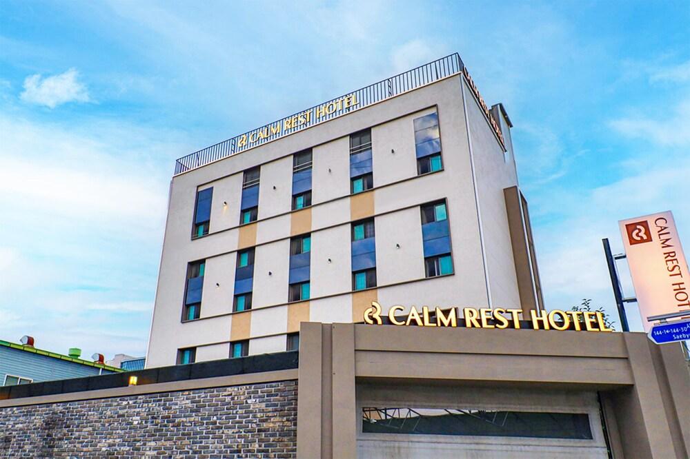 Calm Rest Hotel Busan Sasang - Featured Image