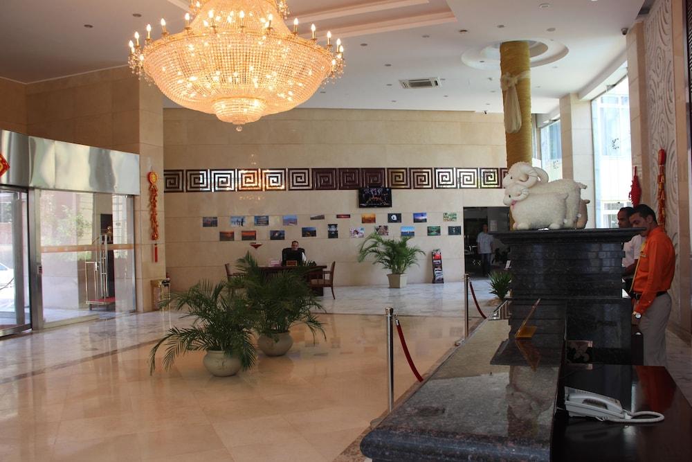 Soluxe Cairo Hotel - Lobby
