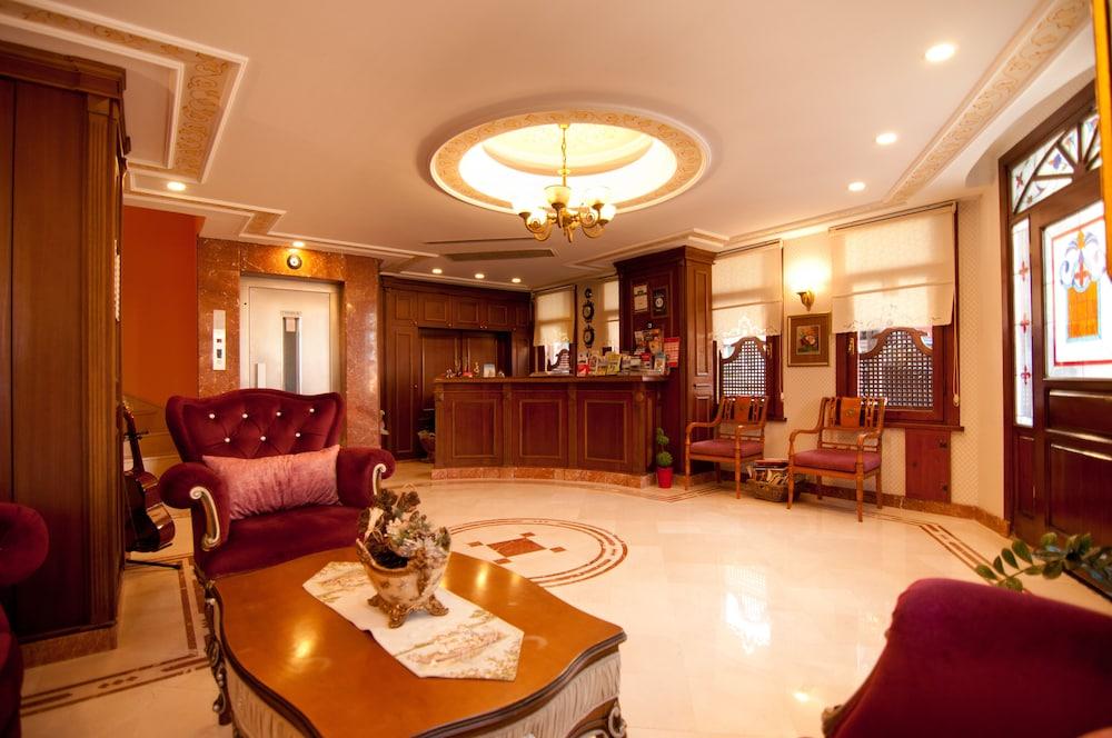 Emine Sultan Hotel - Featured Image