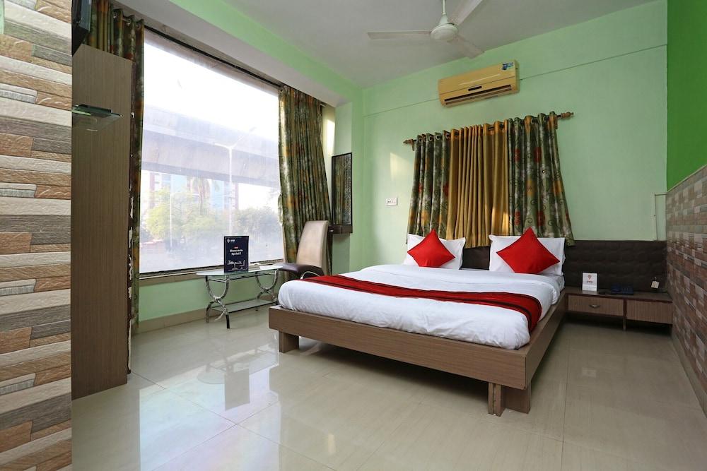 OYO 12528 Green View Guest House 2 - Room