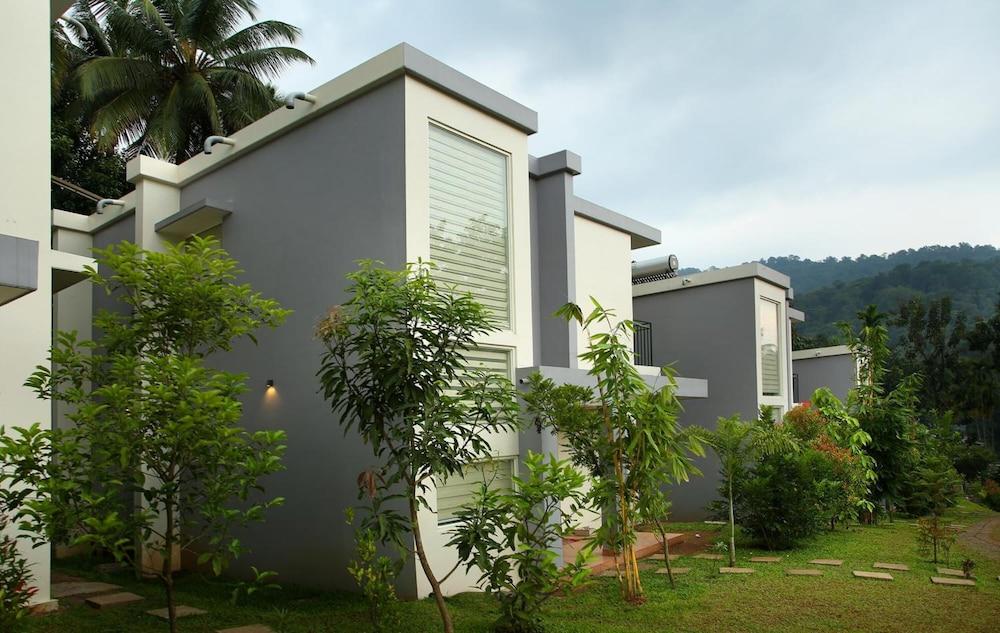 Casa Rio Resort Athirapilly - Exterior