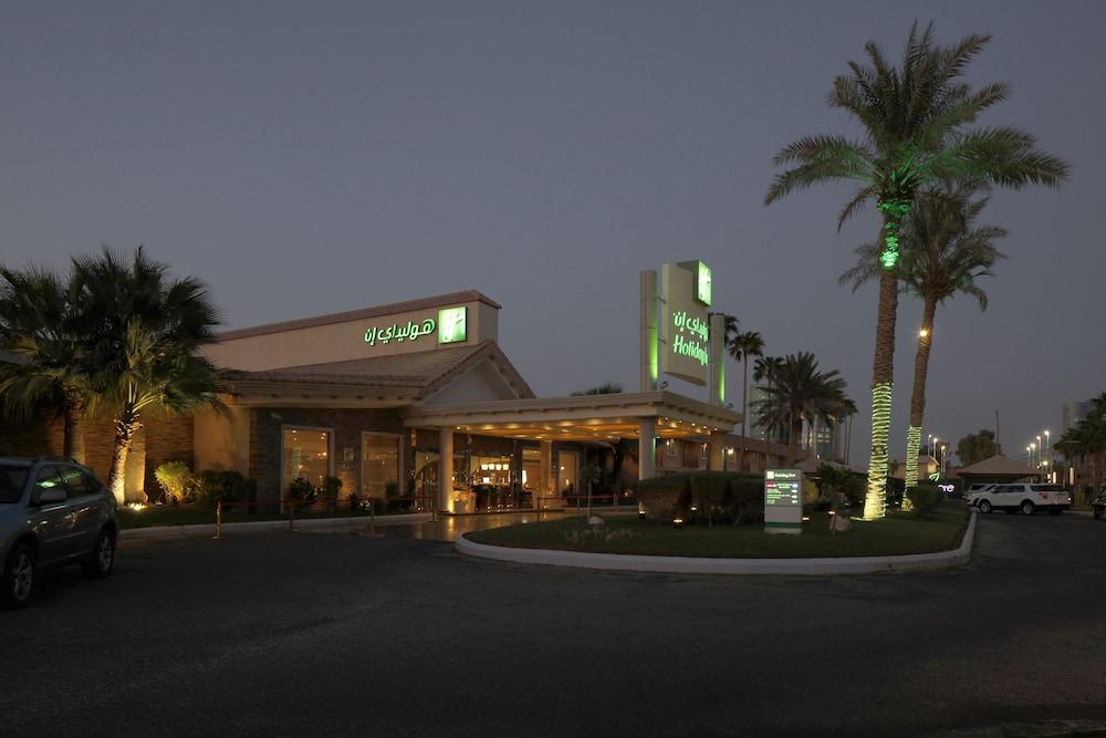 Holiday Inn Al Khobar - Corniche, an IHG Hotel - Featured Image