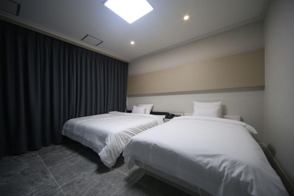 Bestie Hotel - Room