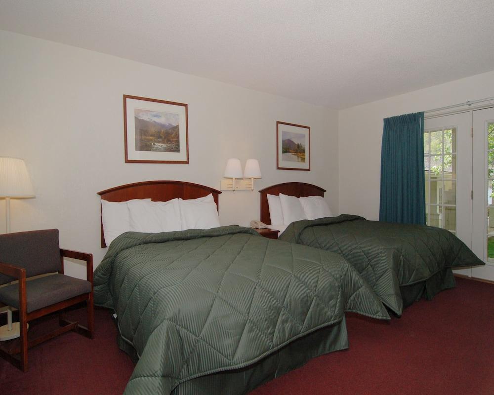 Rodeway Inn & Suites On The River - Room