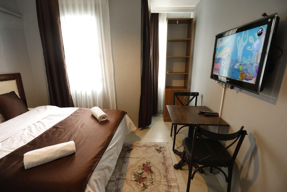 HOTEL 61 İSTANBUL - Room