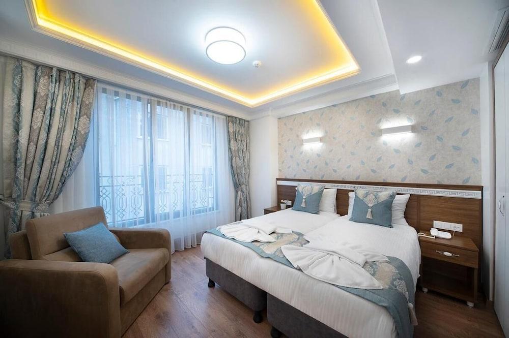 Lika Hotel - Superior Double or Twin Room - Unforgettable Holiday in Istanbul - Room