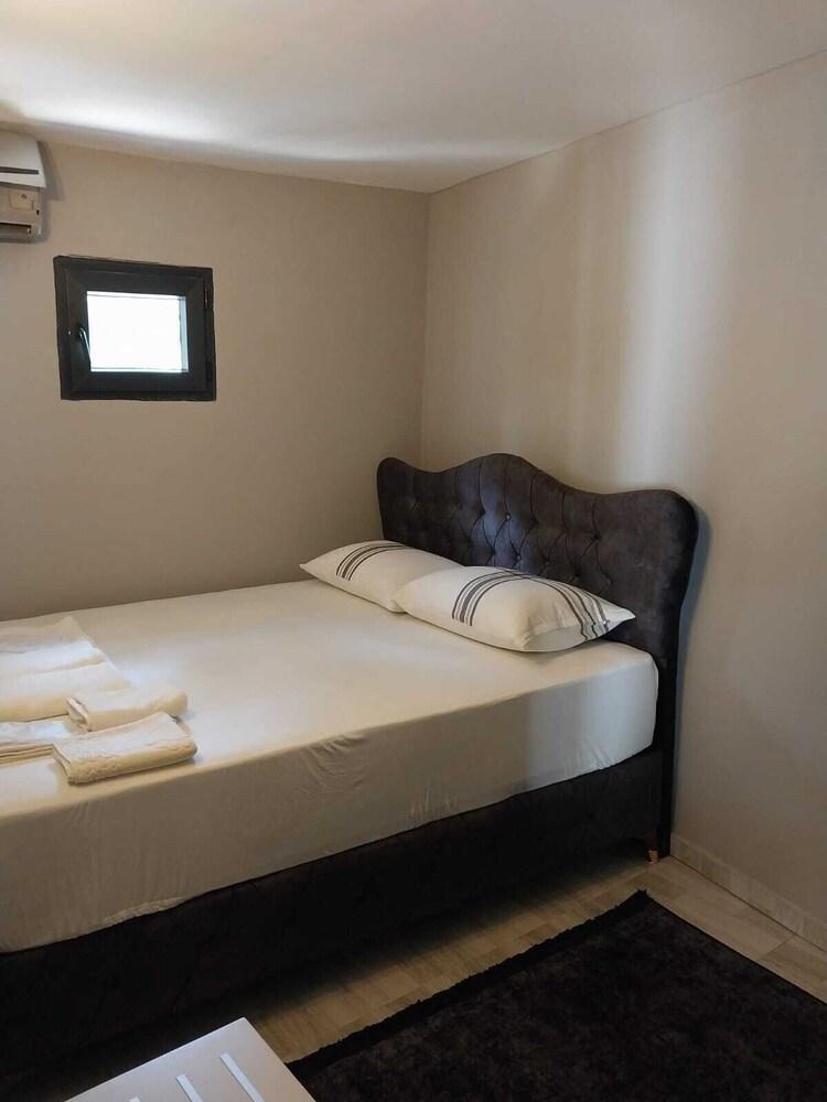 Zema Hotel - Room