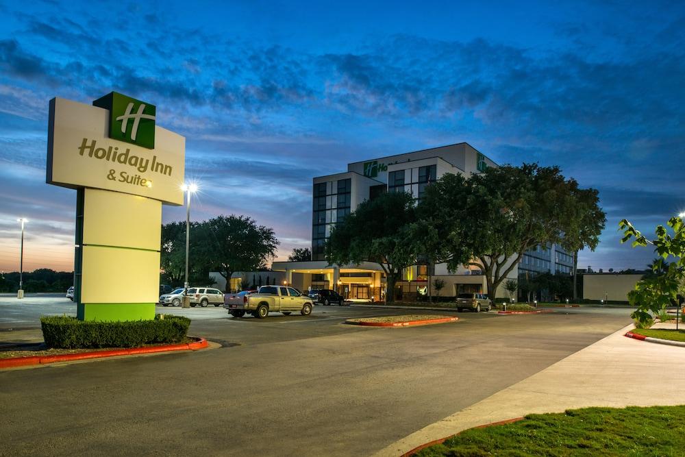 Holiday Inn Hotel & Suites Beaumont Plaza (I-10 & Walden), an IHG Hotel - Exterior