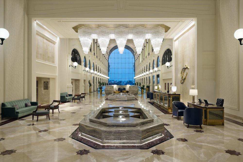 The Hotel Galleria Jeddah, Curio Collection by Hilton - Lobby