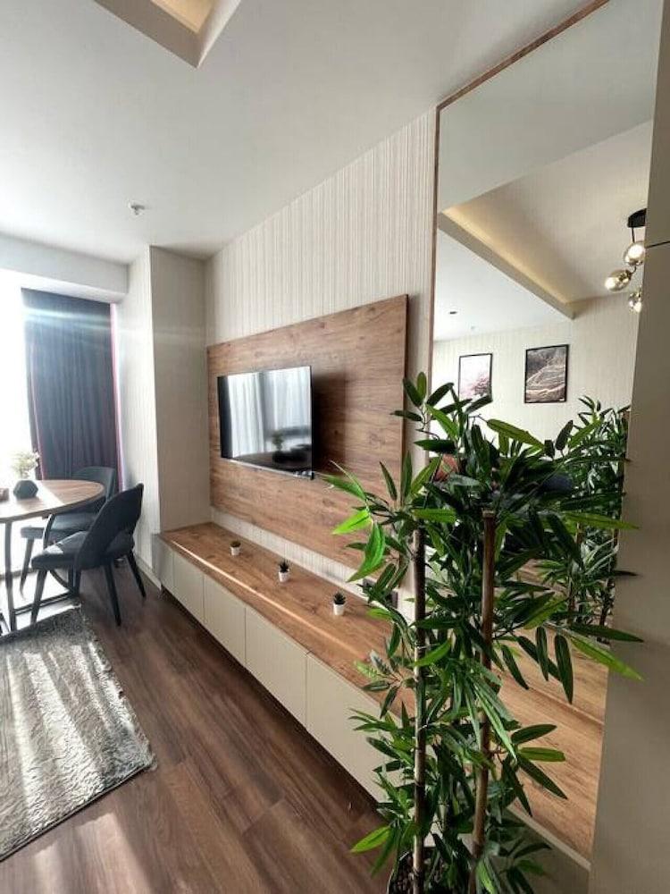 Modern New Studio Apartment Near Mall of Istanbul - Room