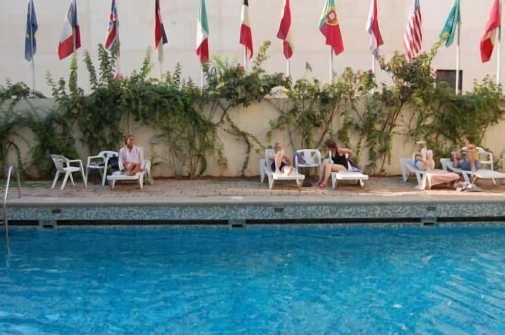 Hôtel Batha - Outdoor Pool