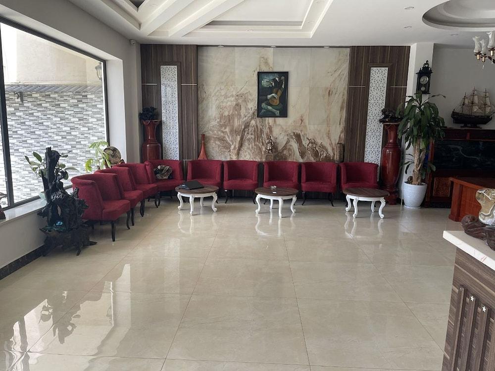 Mai Khanh Hotel - Interior