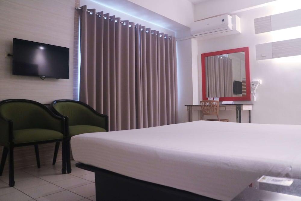 Executive Hotel - Room