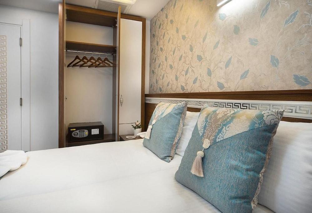 Lika Hotel - Comfortable Double Room in Istanbul - Room