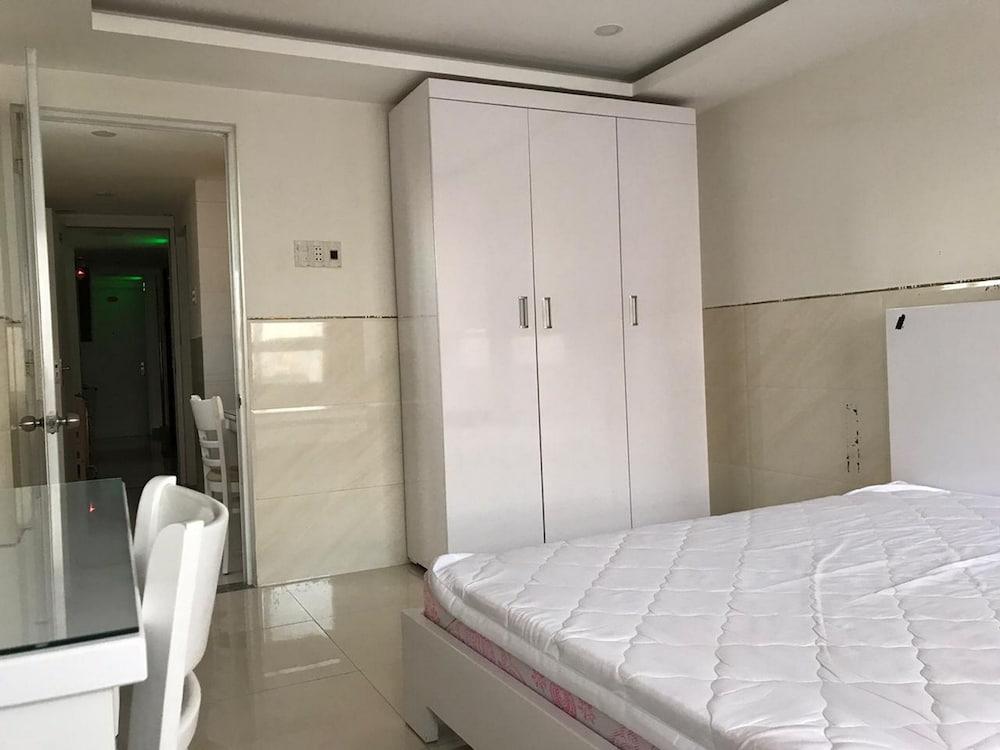 OYO 803 Quang Hong Phat 2 Hotel - Room