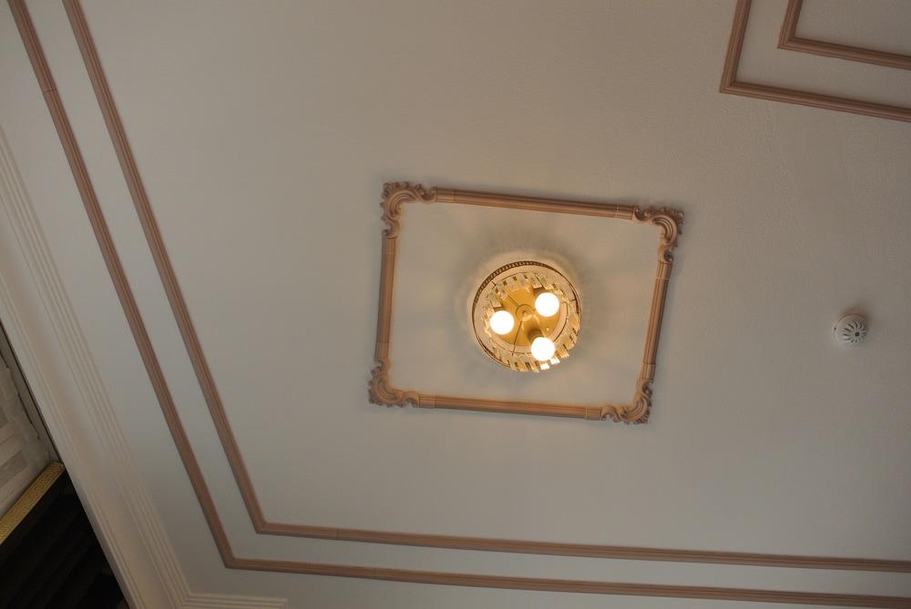 Emirhan Guest House & Suites - Interior Detail