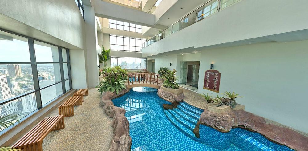 BSA Twin Towers Ortigas - Indoor Pool