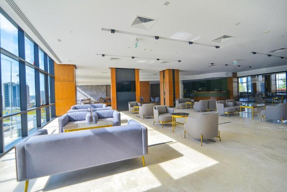 Serenity Comfort Hotel - Lobby