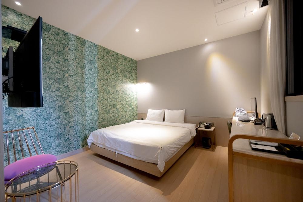 Hound Hotel Seomyeon - Bumcheon - Room