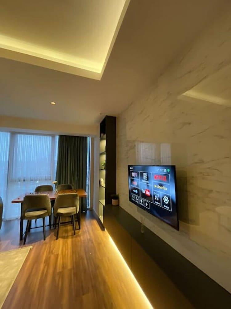 Luxurious Suite Near Mall of Istanbul - Room