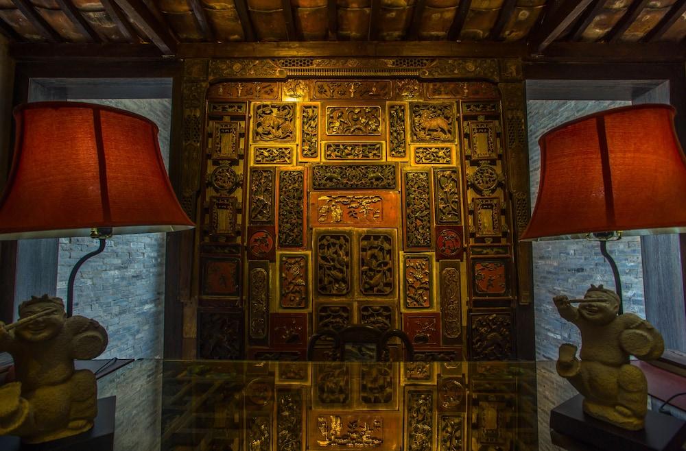 Yangshuo Leisure Tea Lodge - Interior Detail