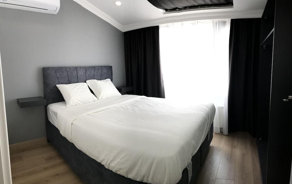 Mas Suites Apartments - Room