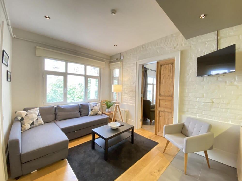Missafir Dreamy and Central Flat in Beyoglu - Featured Image